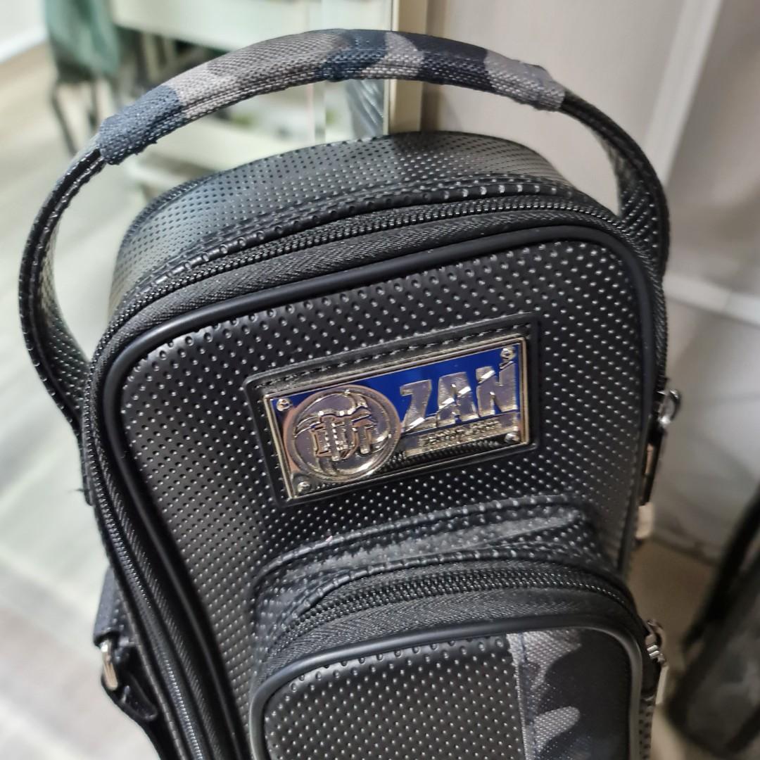 3x5 Zan Mezz pool cue Cue case . MINT !, Sports Equipment, Sports