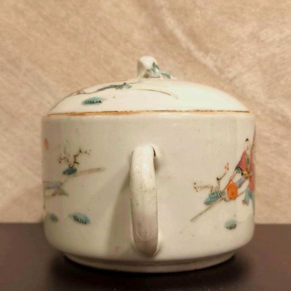 清 同治 粉彩茶罐 中国 古美術 大清同治年制茶叶罐粉彩人物故事图瓷罐仿古瓷器摆件大号铜环盖罐古董