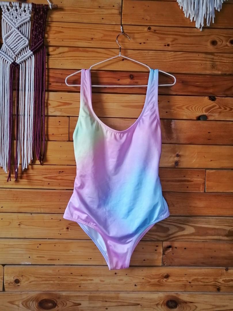 Wear Sundae Supreme Lowback One Piece Swimsuit Bikini Women S Fashion Swimwear Bikinis Swimsuits On Carousell