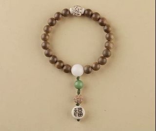 (Category: ) located in . Submitted by happysales2015 (Listing ID 1105768158, Image 1). Description: .