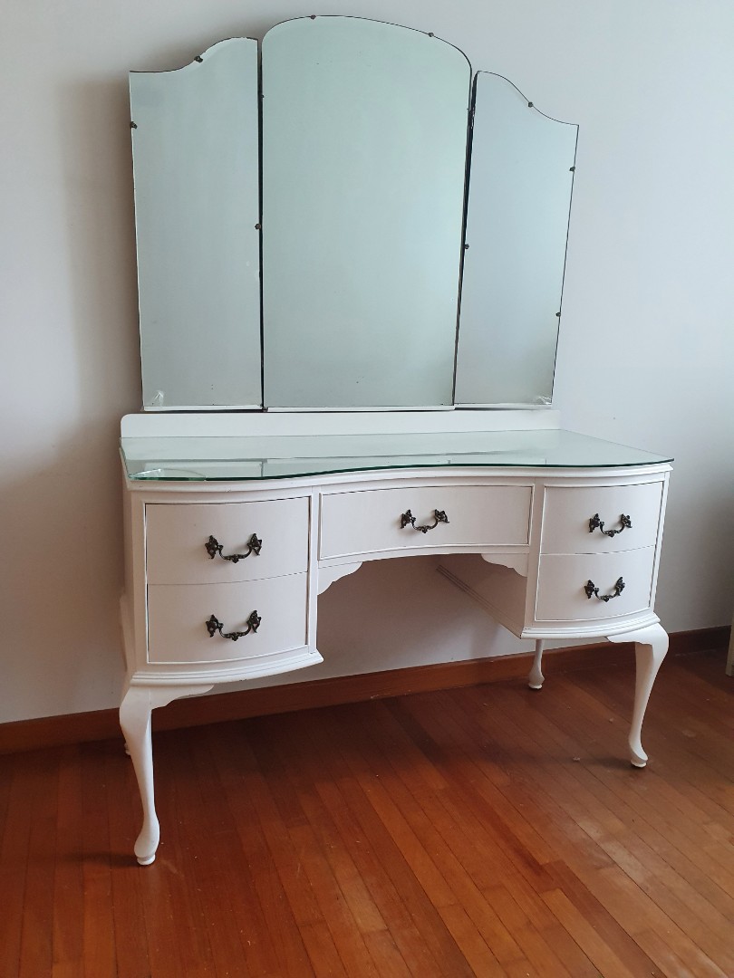 Antique Queen Anne dressing table Furniture Home Living