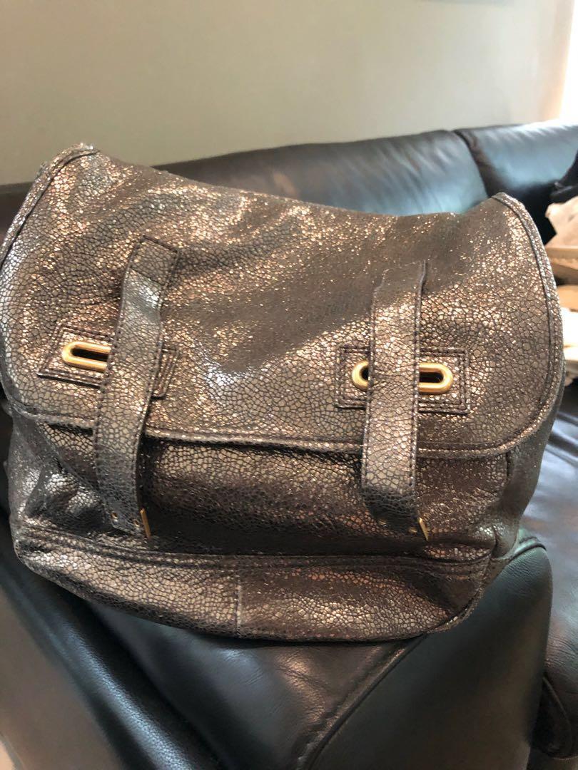 Saint laurent besace on sale