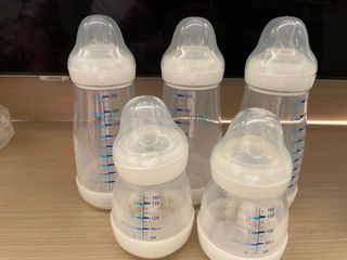 （分類：）位於 。 由 kklau33 提交（商品編號 1105896813，圖片 1）。簡介： 。