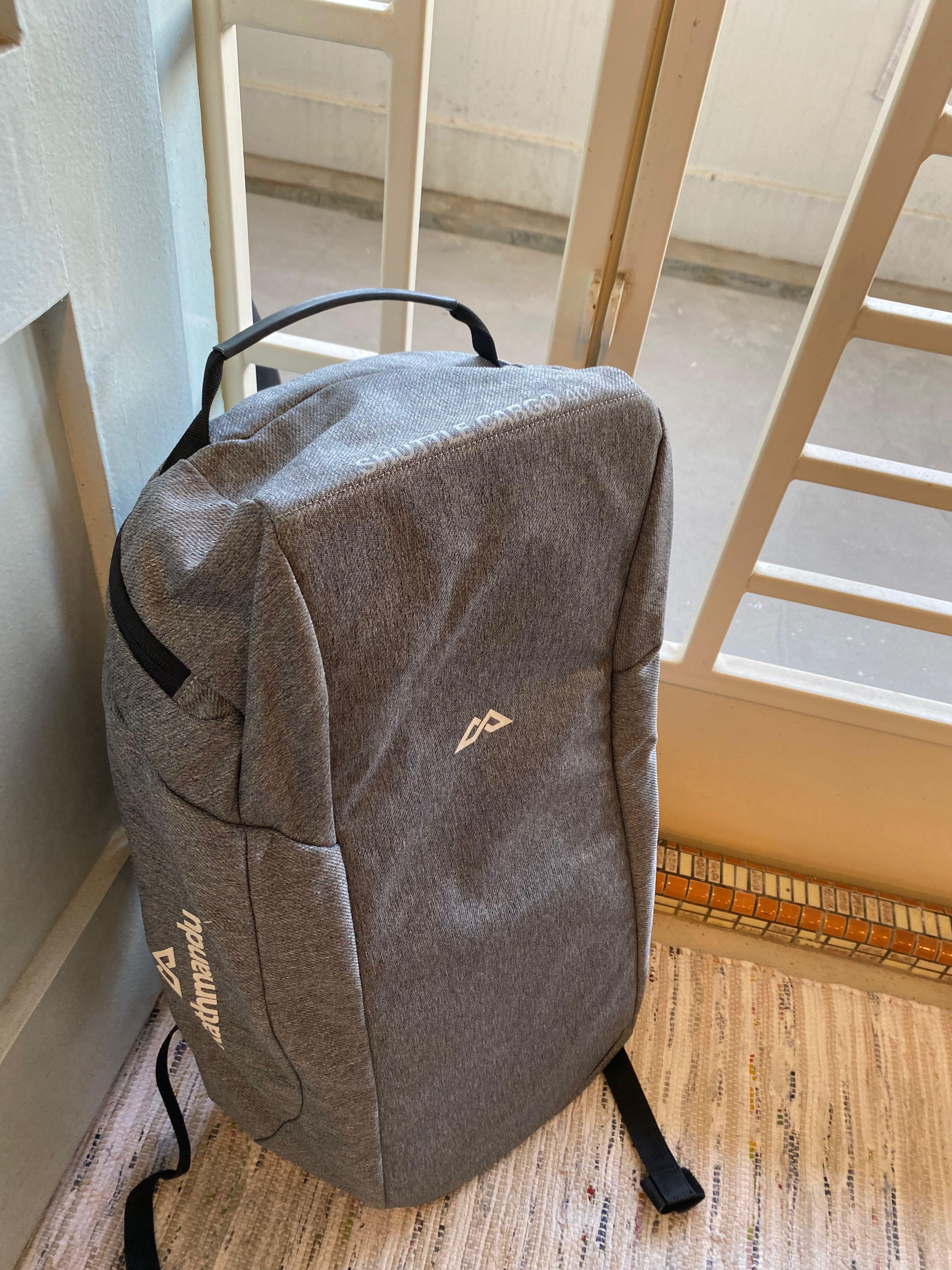 Kathmandu shuttle clearance cargo 40l
