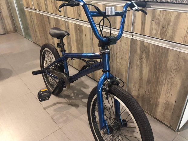 Diamondback trick on sale bike