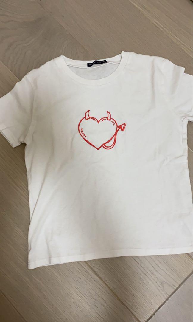 Brandy melville top devil t shirt