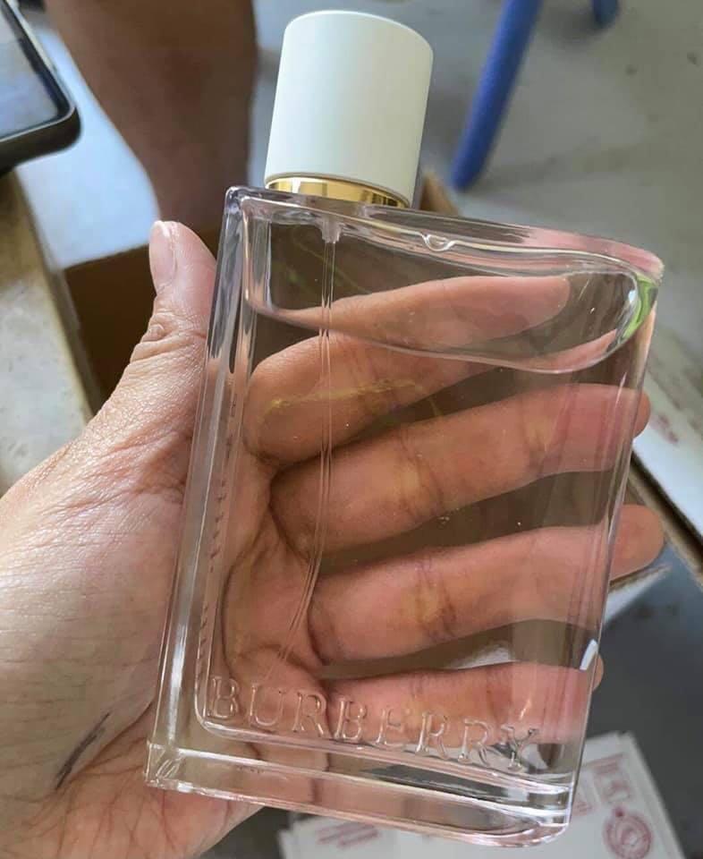 Burberry her blossom outlet recenze