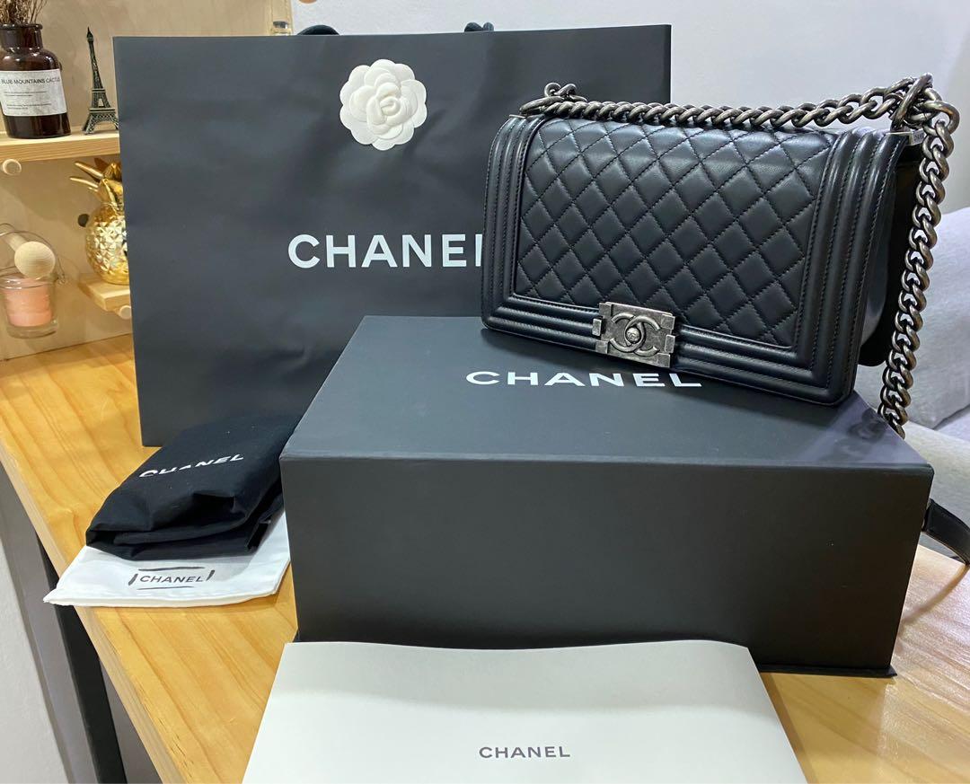 Chanel boy bag