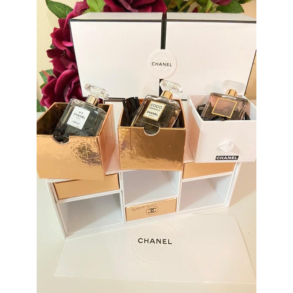 Authentic Chanel Men 4in1 Gift Box (25ml each), Beauty & Personal Care,  Fragrance & Deodorants on Carousell