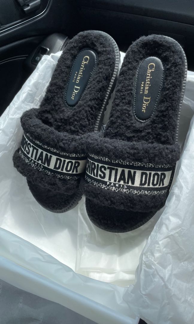 Christian dior cheap dway slides