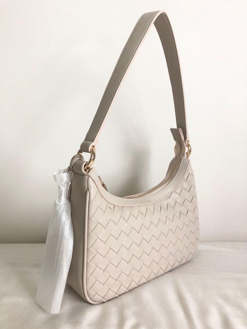 Silvia Hobo Bag