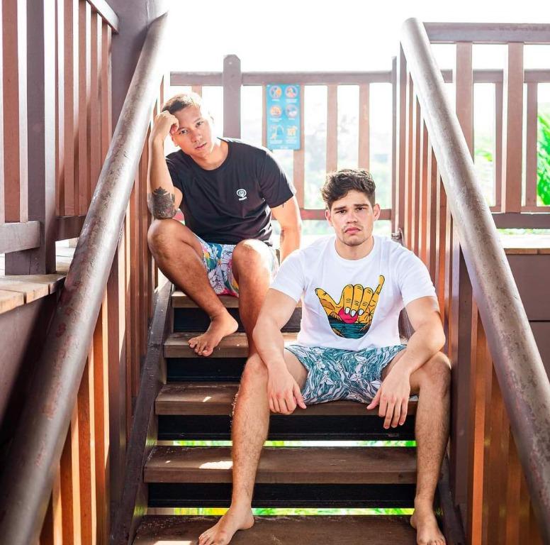 Mens holiday on sale shorts sale