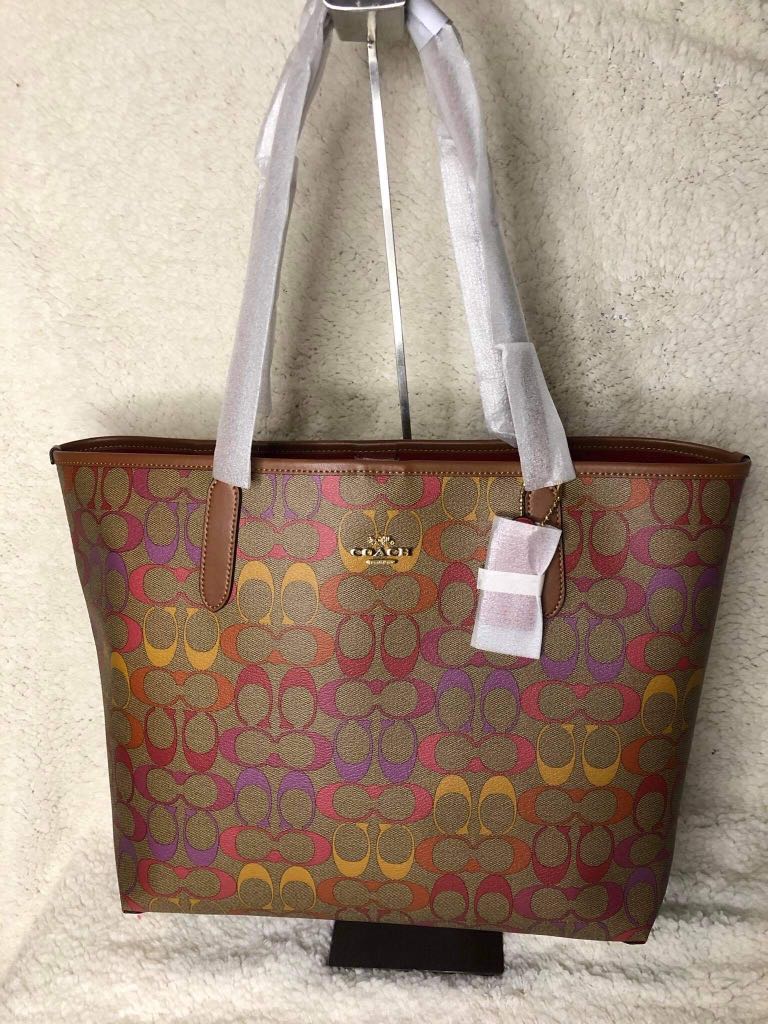coach rainbow tote