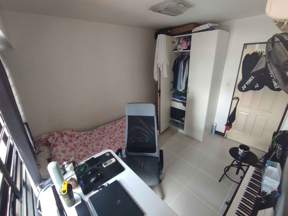(Category: ) located in . Submitted by madushi92 (Listing ID 1104945254, Image 1). Description: .