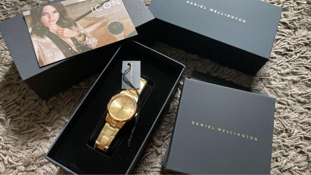 Daniel Wellington Iconic link unitone Women s Fashion Watches