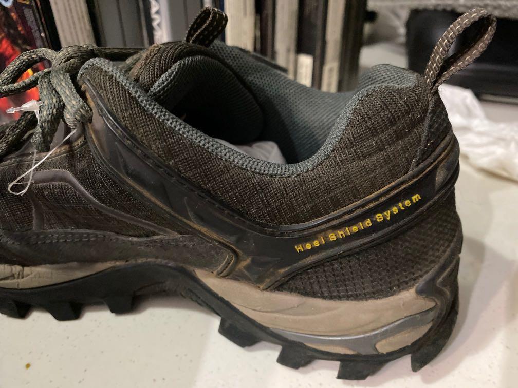Eiger hiking shoes