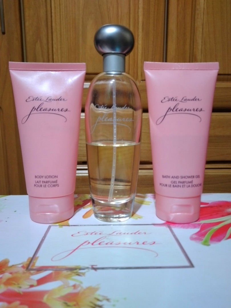 estee lauder pleasure notes
