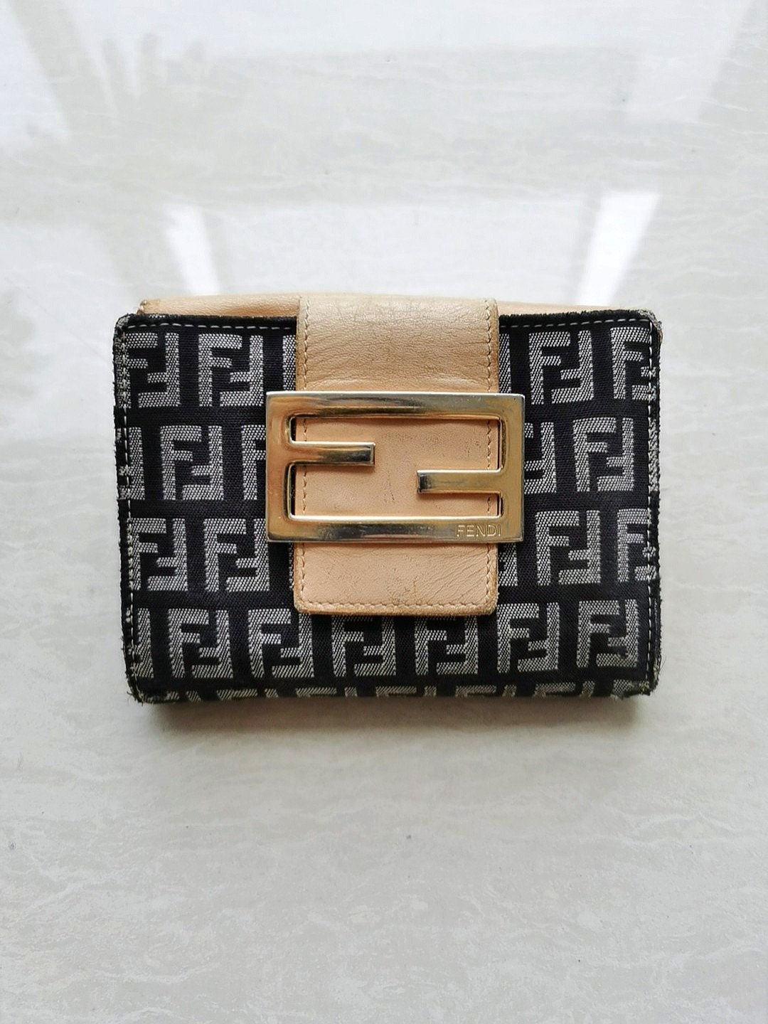 fendi zucca wallet