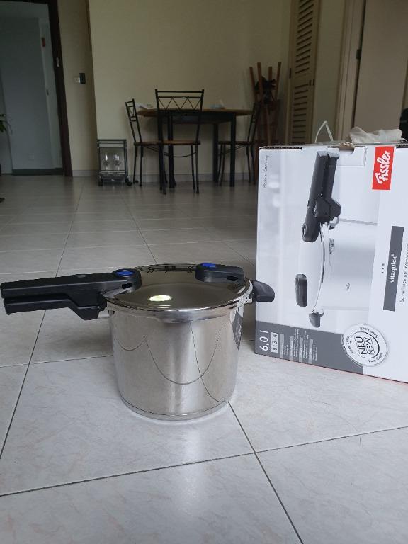 Fissler Vitaquick Pressure Cooker 6l