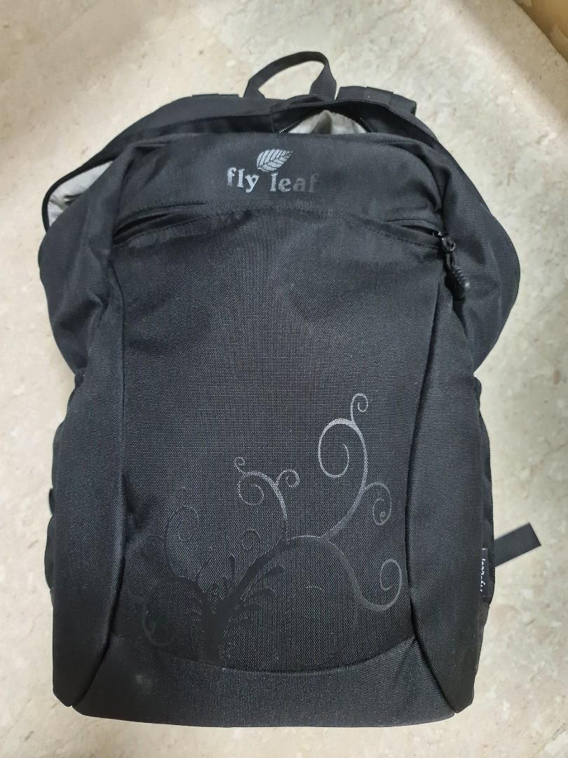 Flyleaf camera online backpack
