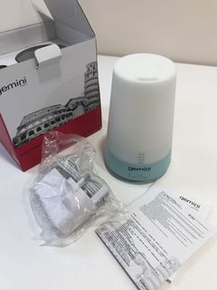 （分類：）位於 。 由 malocsav 提交（商品編號 1105952636，圖片 1）。簡介： 。