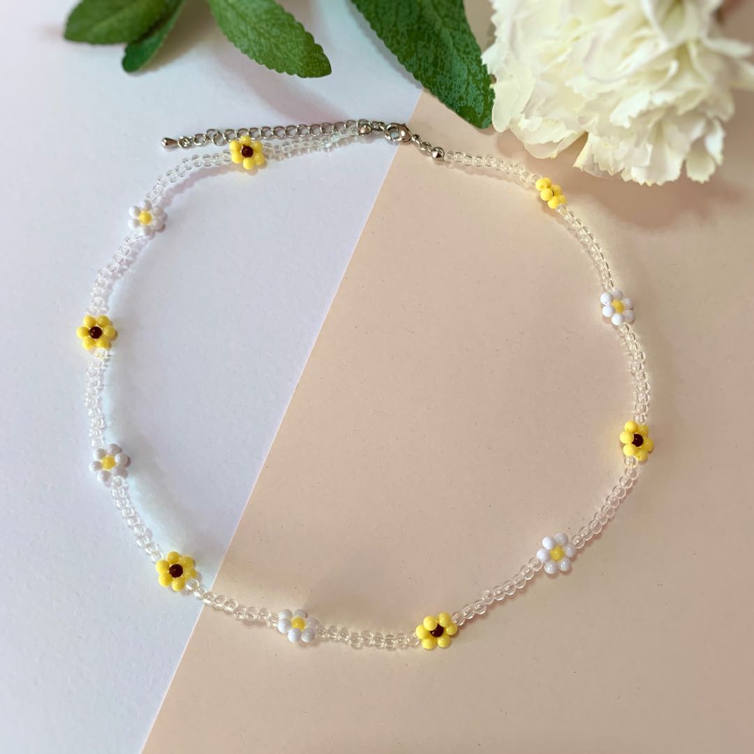 Beaded sunflower necklace cheap