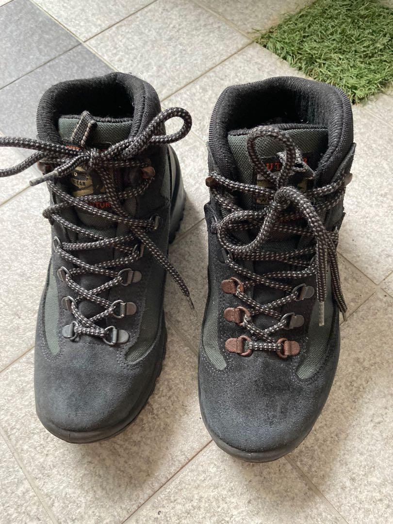 Hiking boots Size EU 37 US 6.5 Men s Fashion Footwear Boots on