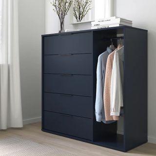 (Category: ) located in . Submitted by lovemystuff87 (Listing ID 1105955406, Image 1). Description: .