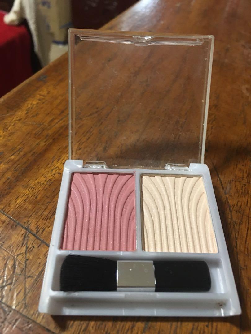Japan makeup (Category: Makeup) located in Naga. Submitted by luckyjewels (Listing ID 1105750016, Image 1). Description: .