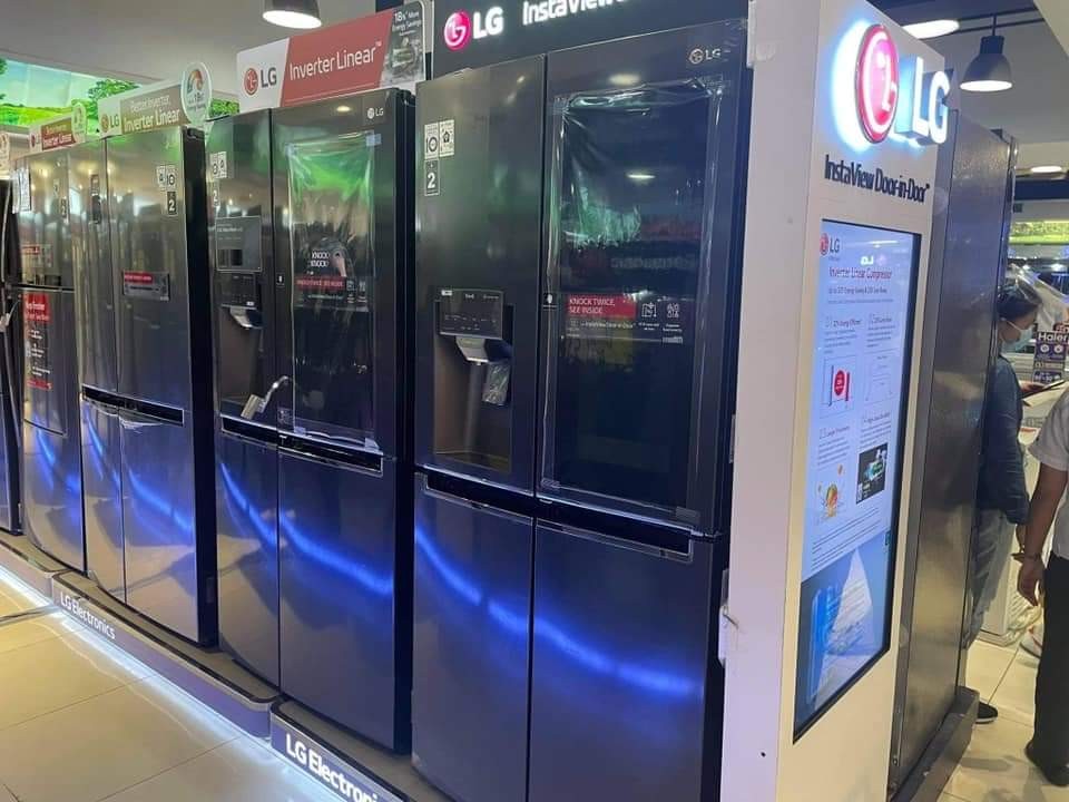 Lg Knock Twice Instaview( Door in Door Inverter), TV & Home Appliances