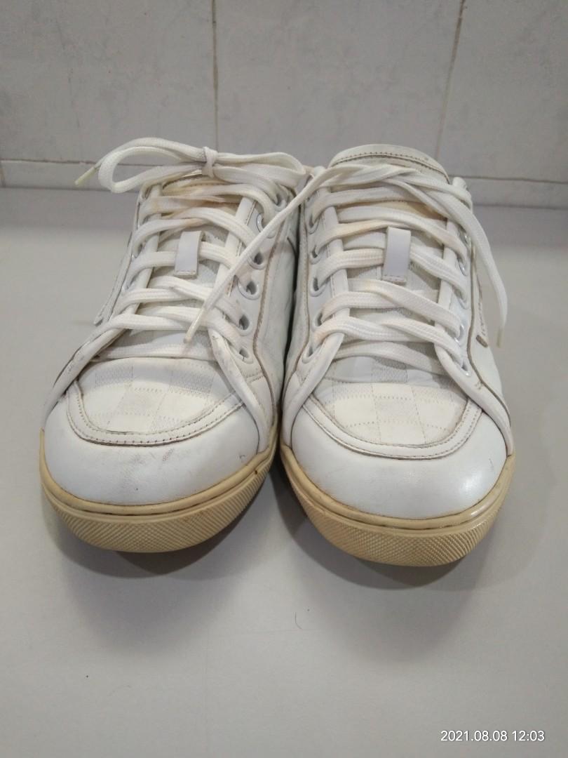 Louis Vuitton Sneakers in Osu for sale ▷ Prices on