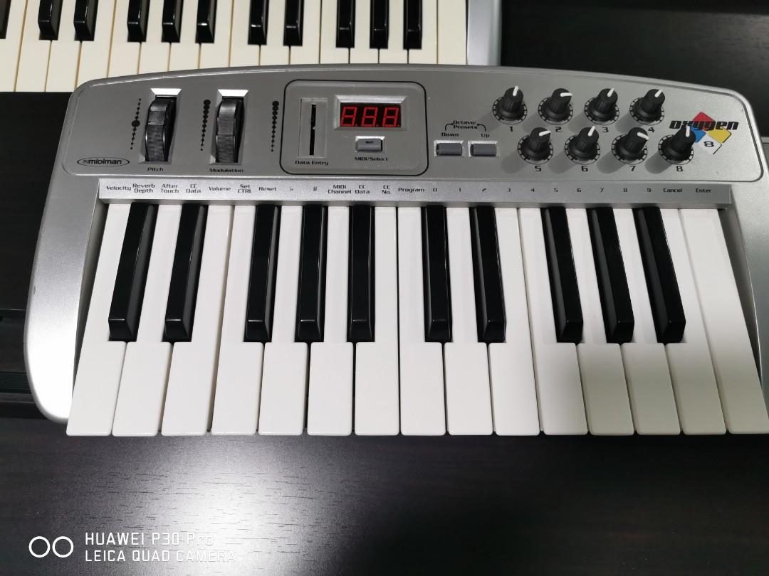 M audio oxygen 8 midi keyboard digital controller piano, Hobbies & Toys