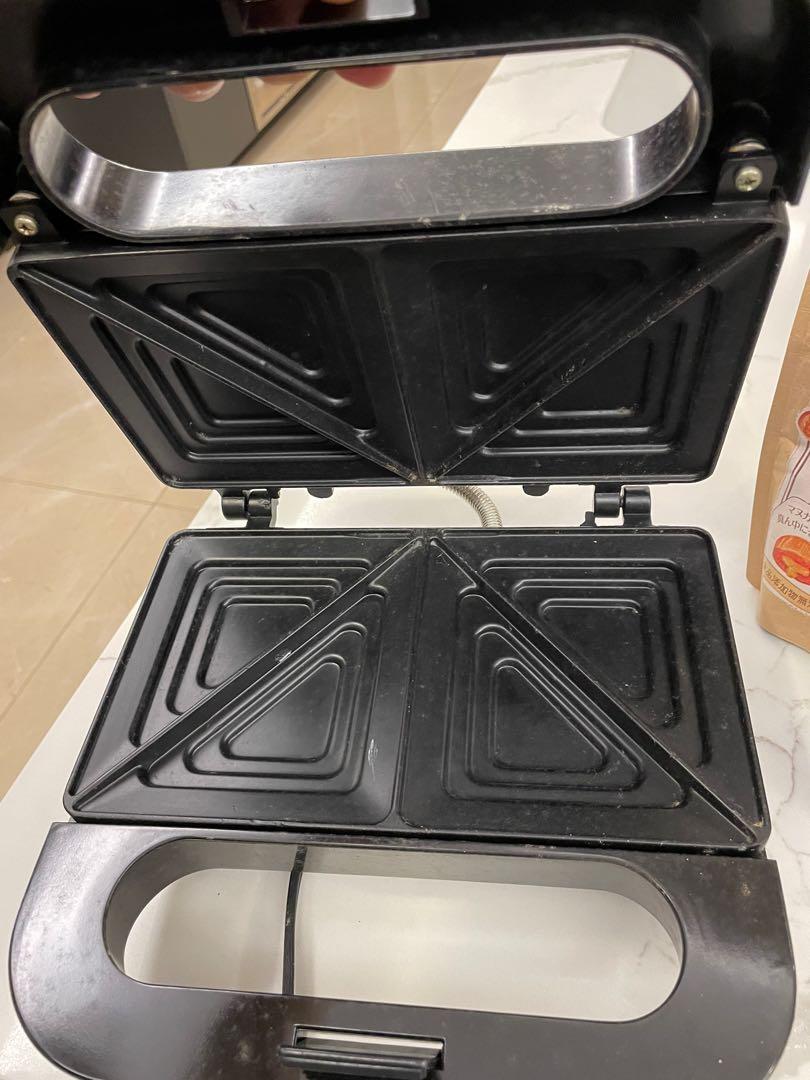 Maspion Sandwich Toaster (Category: Breadmakers) located in Manila. Submitted by hb1118 (Listing ID 1105820769, Image 3). Description: Maspion Bread Toaster 9.8/10 Purchased in Rustans Philippines .