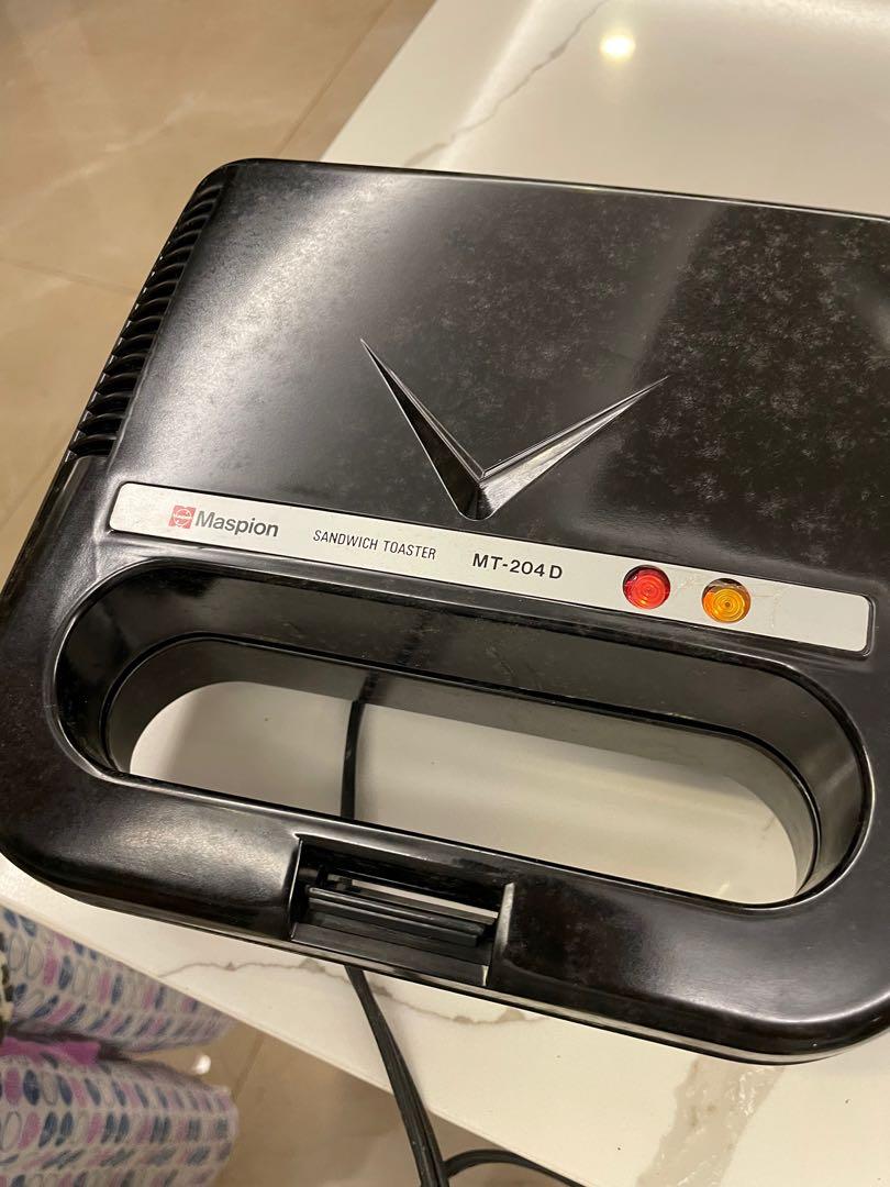 Maspion Sandwich Toaster (Category: Breadmakers) located in Manila. Submitted by hb1118 (Listing ID 1105820769, Image 2). Description: Maspion Bread Toaster 9.8/10 Purchased in Rustans Philippines .
