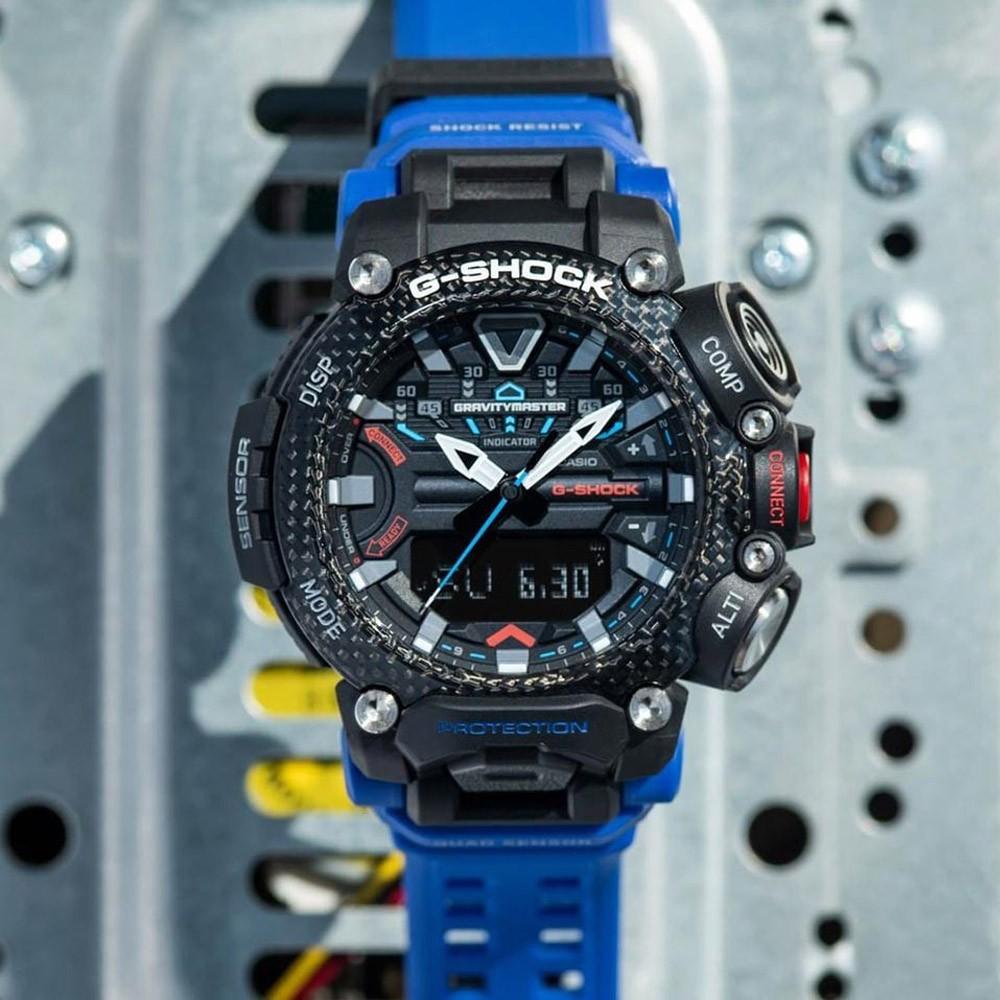 Gravity master 2021 top