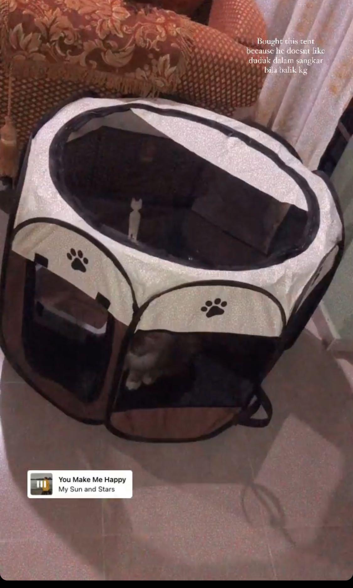 Pet tent, Pet Supplies, Homes & Other Pet Accessories on Carousell Pet tent, Pet Supplies, Homes & Other Pet Accessories on Carousell