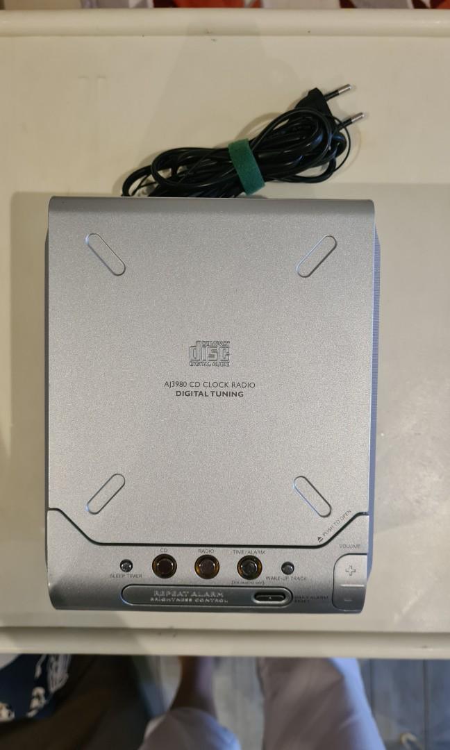 Philips clock, radio, CD player, Audio, Other Audio Equipment on Carousell