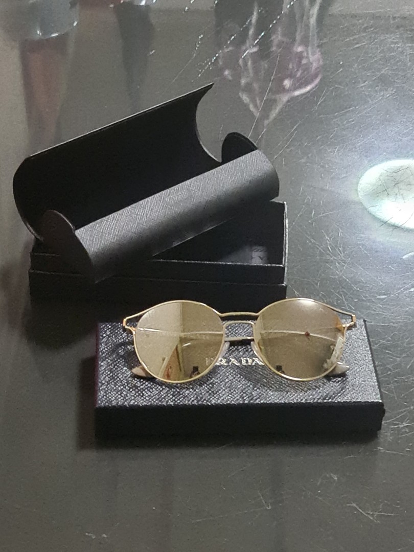 Prada sunglasses spr62s clearance