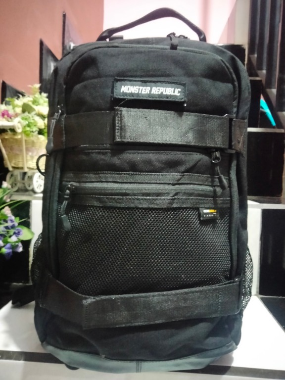 Monster outlet republic backpack