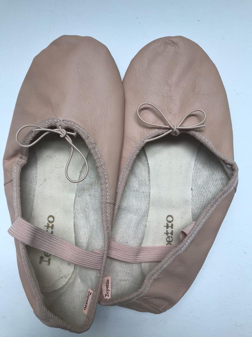 Repetto ballet shoes Women s Fashion Footwear Flats on Carousell