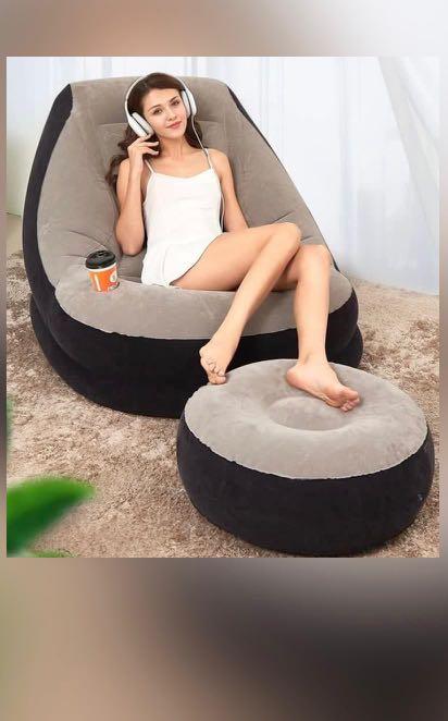 Sofa (Category: Sofas) located in Singapore. Submitted by kevinlau (Listing ID 1105853799, Image 2). Description: .