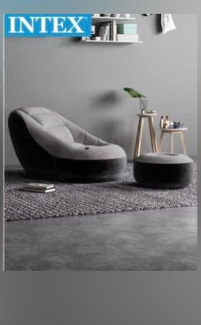 Sofa (Category: Sofas) located in Singapore. Submitted by kevinlau (Listing ID 1105853799, Image 1). Description: .