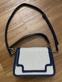 (Category: ) located in . Submitted by moshimo (Listing ID 1105793586, Image 1). Description: .