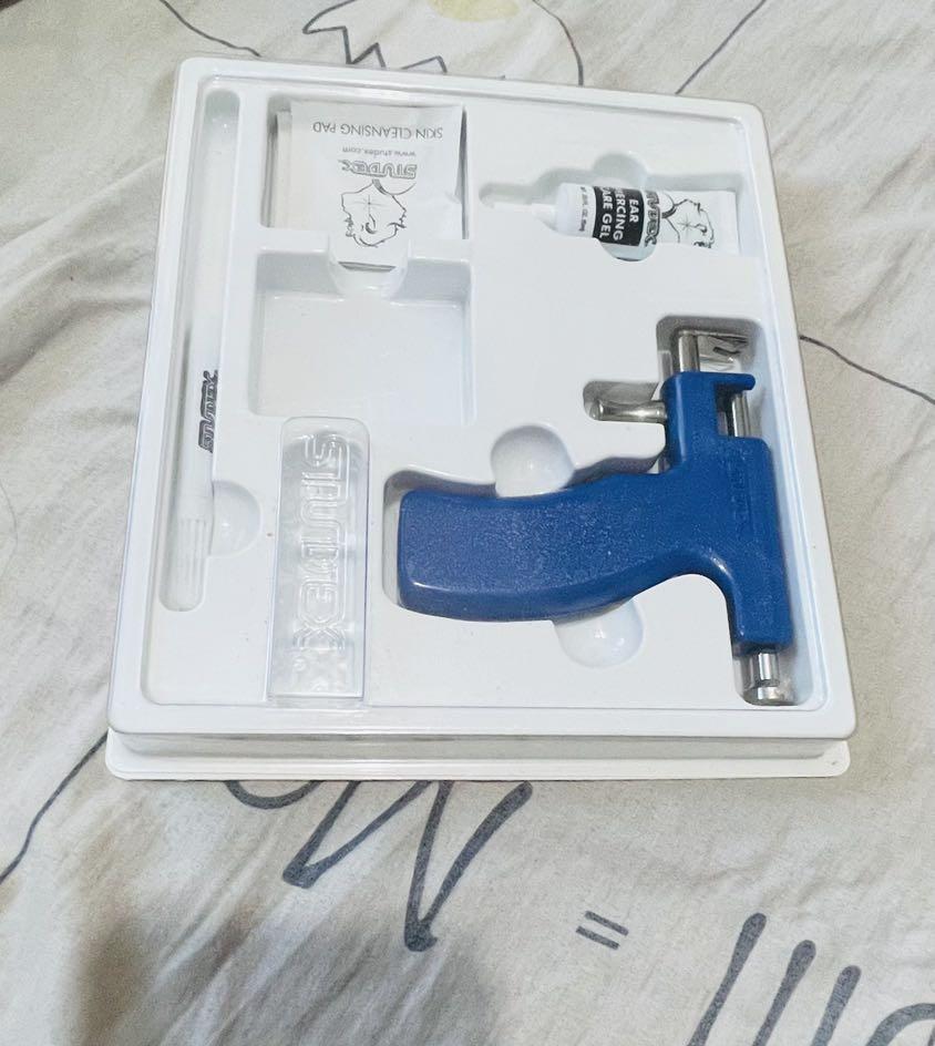 STUDEX EAR PIERCING GUN, Beauty & Personal Care, Ear Care on Carousell