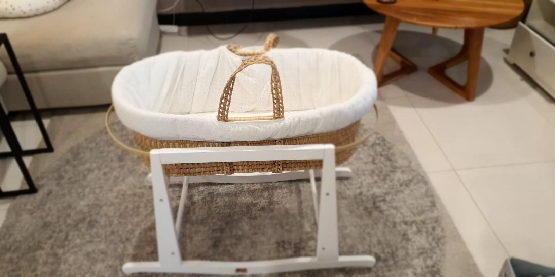 Tadpoles moses sales basket stand