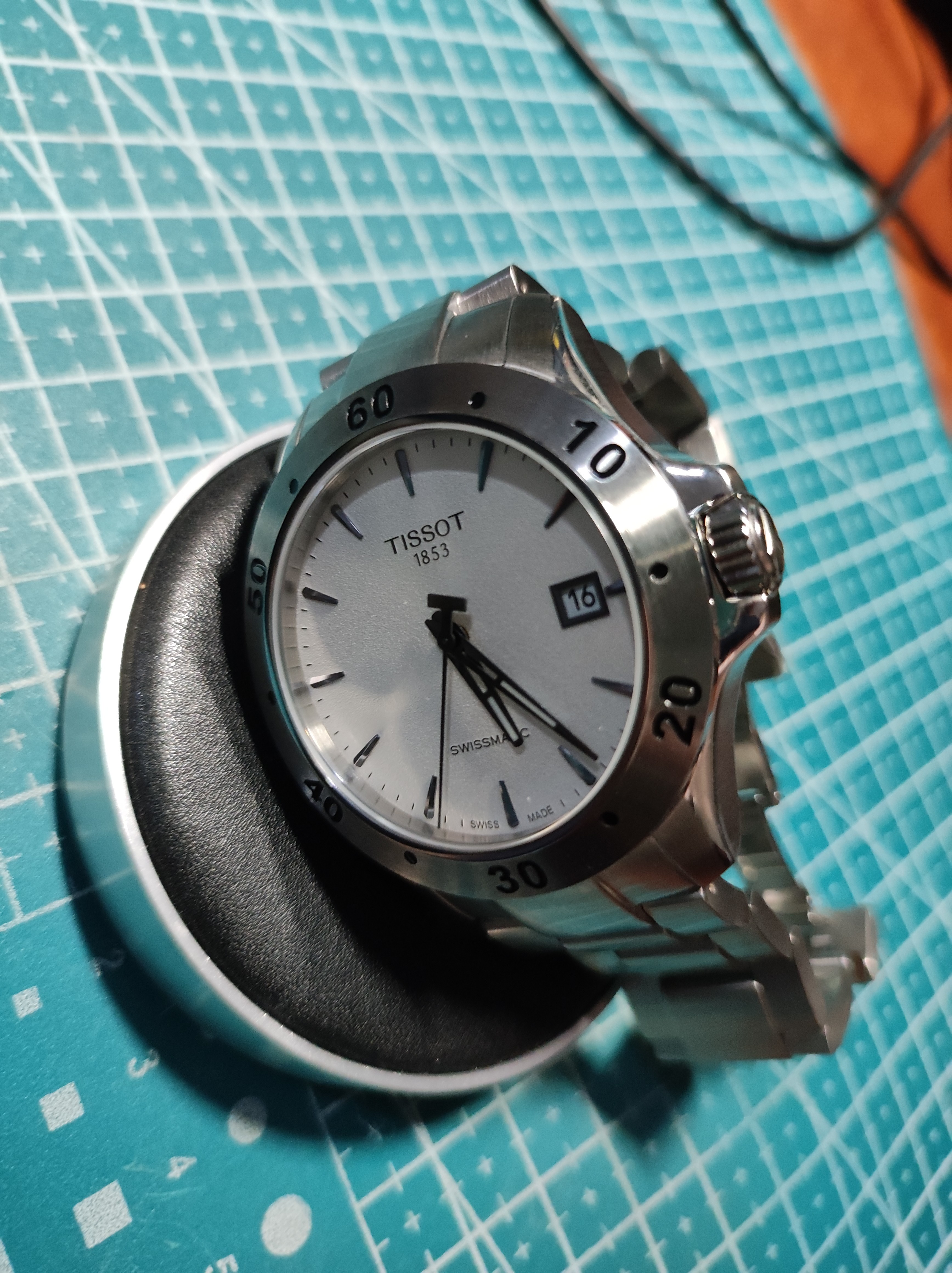 Tissot v8 cheap swissmatic blue