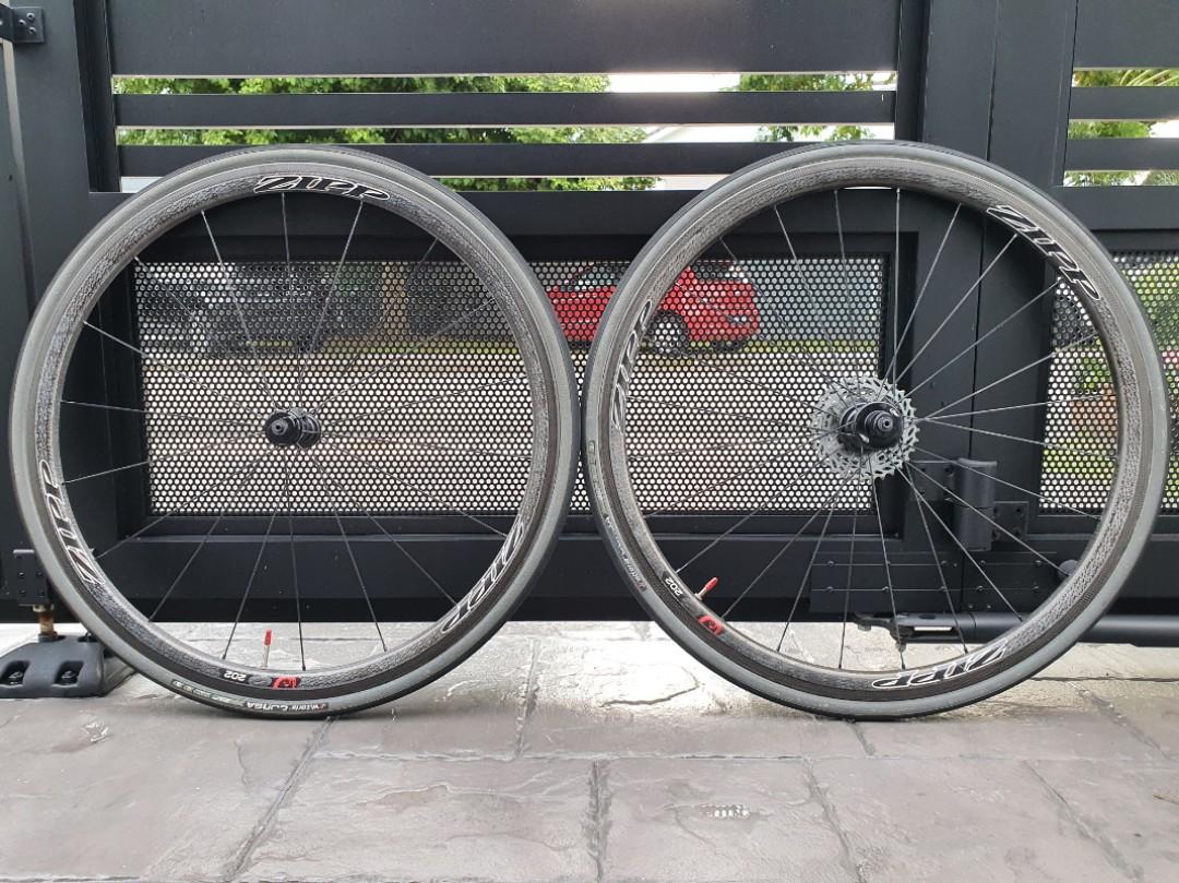 Zipp 202 carbon clincher clearance