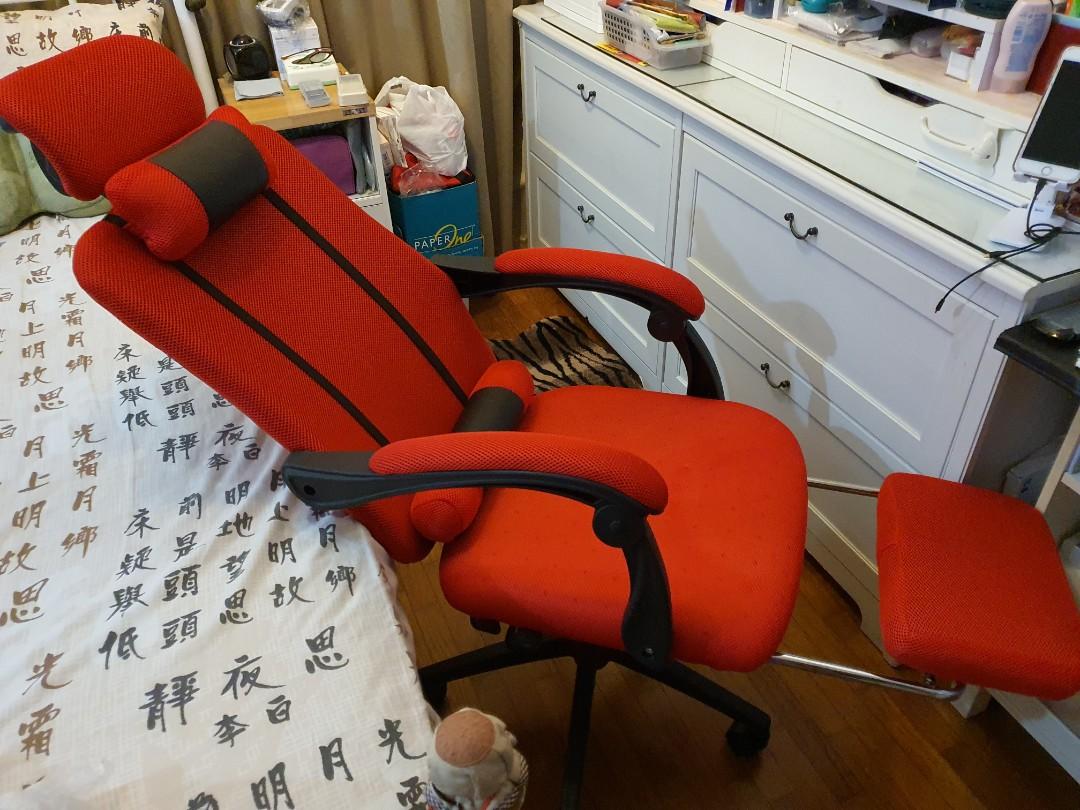 2 days old Computer Chair, Furniture & Home Living, Furniture, Chairs