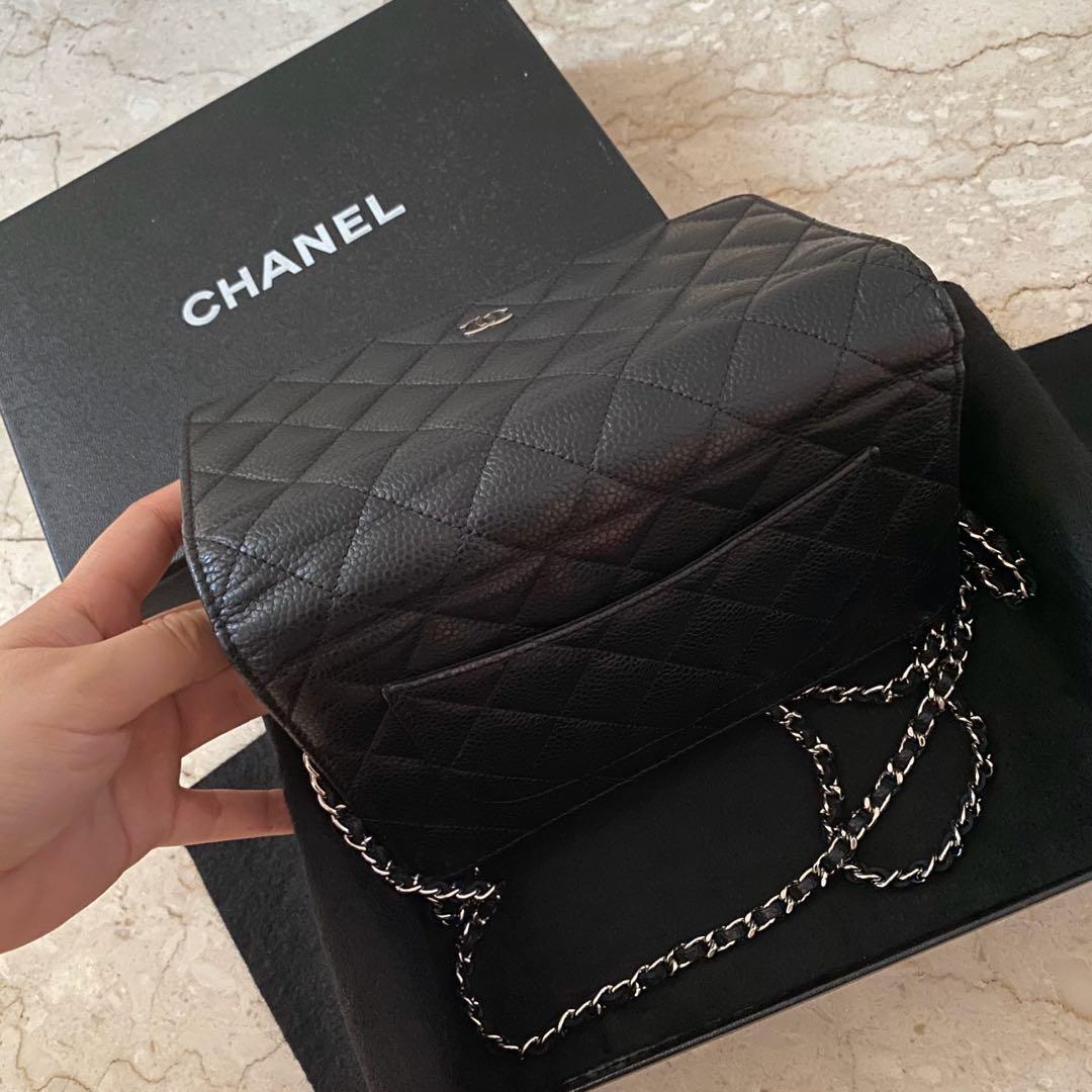 AUTHENTIC Chanel Caviar Black Crossbody Bag, Women's Fashion, Bags