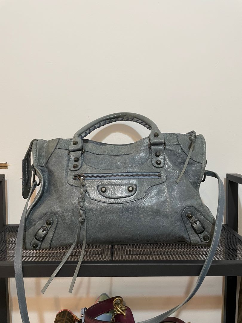 balenciaga medium size